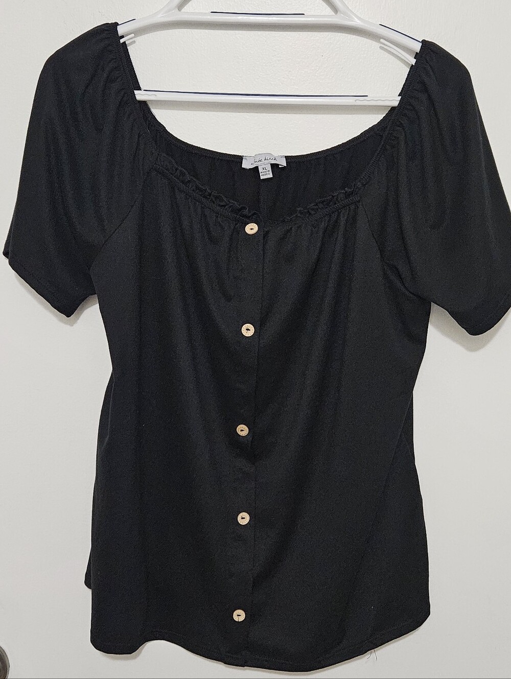 White Birch Black Puff Sleeve Top Size XL
